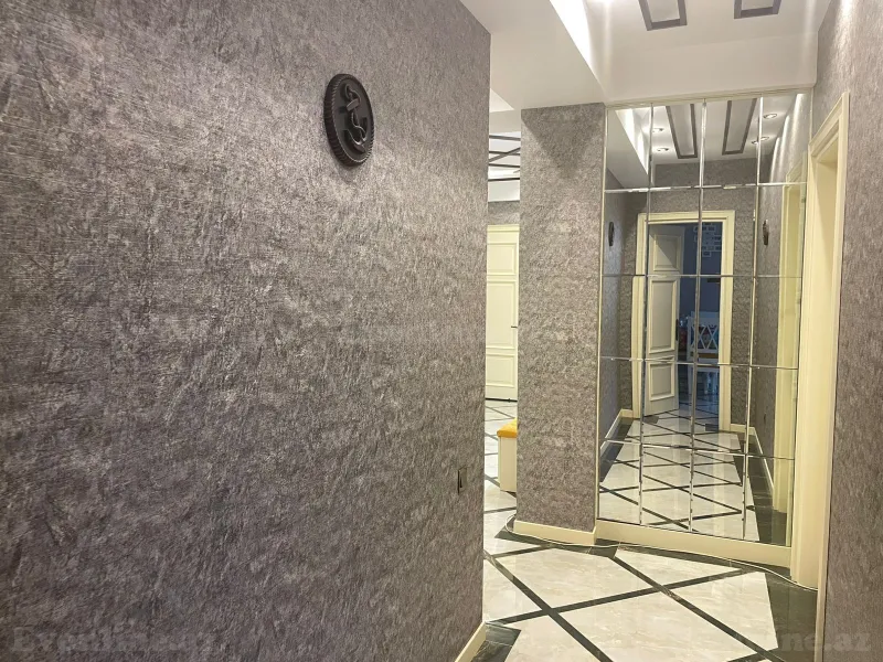 Satılır 4 otaqlı Mənzil Yeni tikili 195 m² Memar Əcəmi m. - şəkil 3