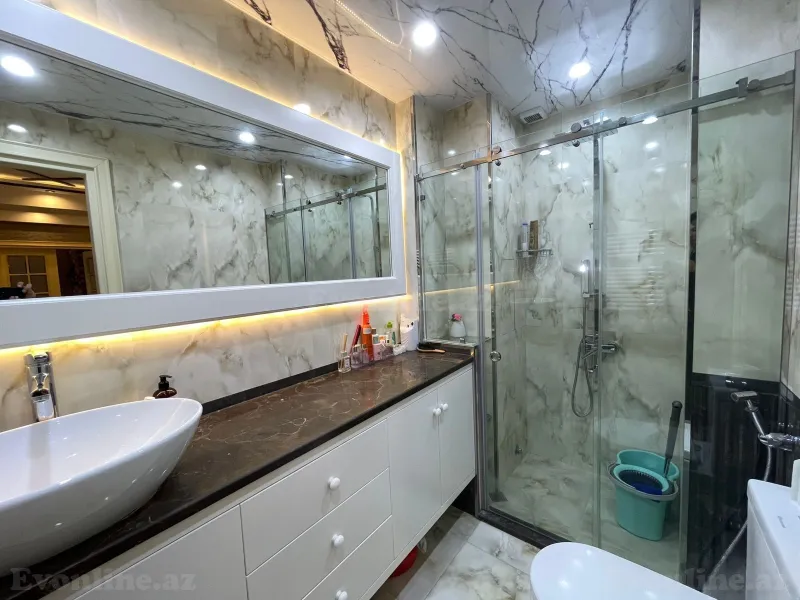 Satılır 4 otaqlı Mənzil Yeni tikili 195 m² Memar Əcəmi m. - şəkil 7