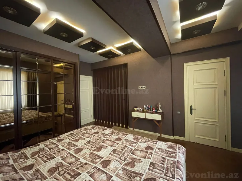 Satılır 4 otaqlı Mənzil Yeni tikili 195 m² Memar Əcəmi m. - şəkil 9