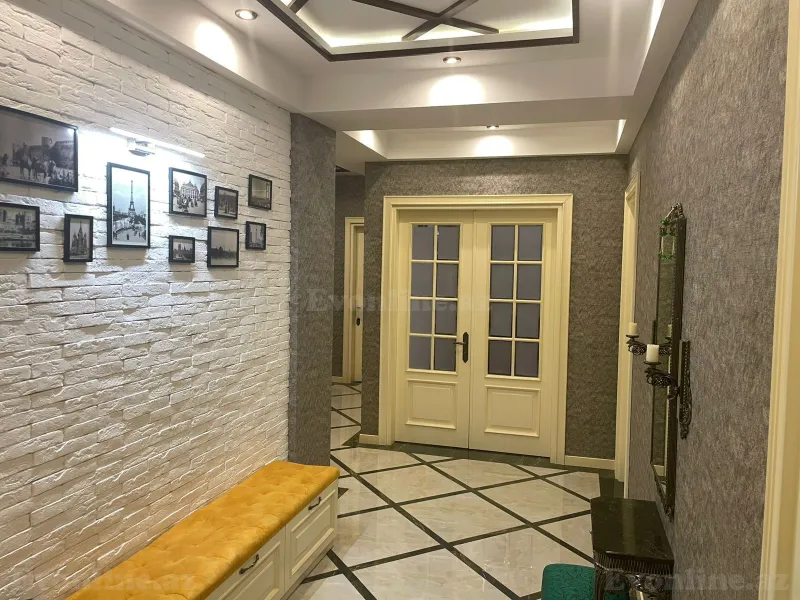 Satılır 4 otaqlı Mənzil Yeni tikili 195 m² Memar Əcəmi m. - şəkil 15
