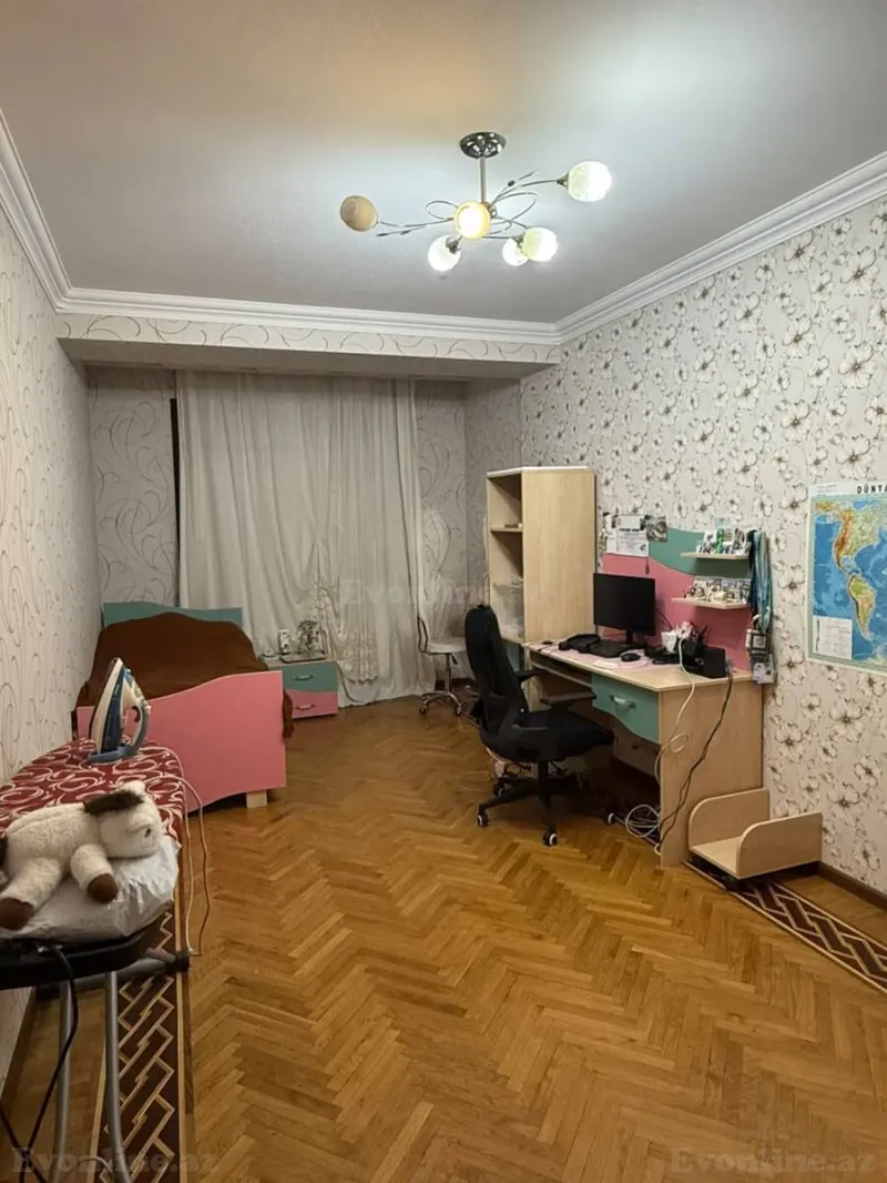 Satılır 4 otaqlı Mənzil Köhnə tikili 121 m² Bayıl - şəkil 8
