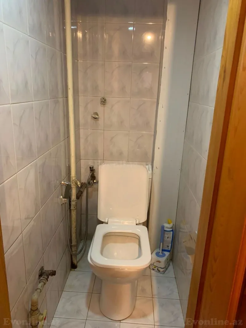 Satılır 3 otaqlı Mənzil Köhnə tikili 75 m² Elmlər Akademiyası m. - şəkil 9