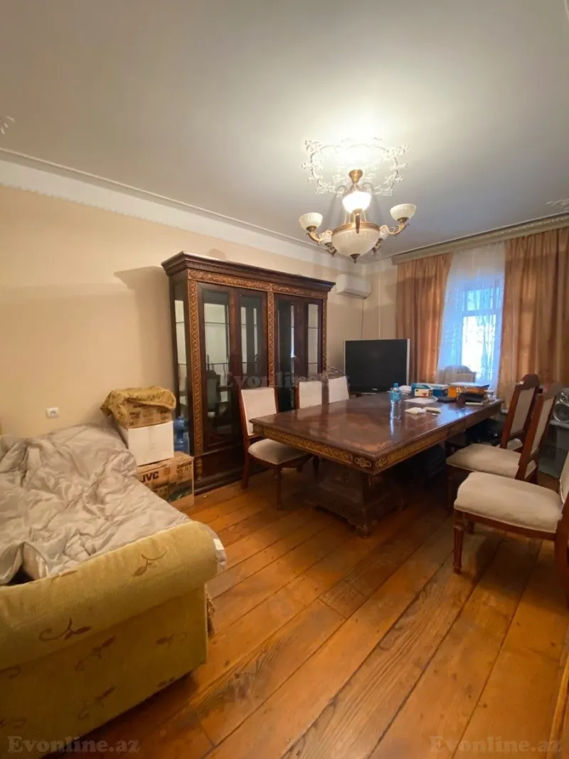Satılır 4 otaqlı Mənzil Köhnə tikili 100 m² Xətai r. - şəkil 2