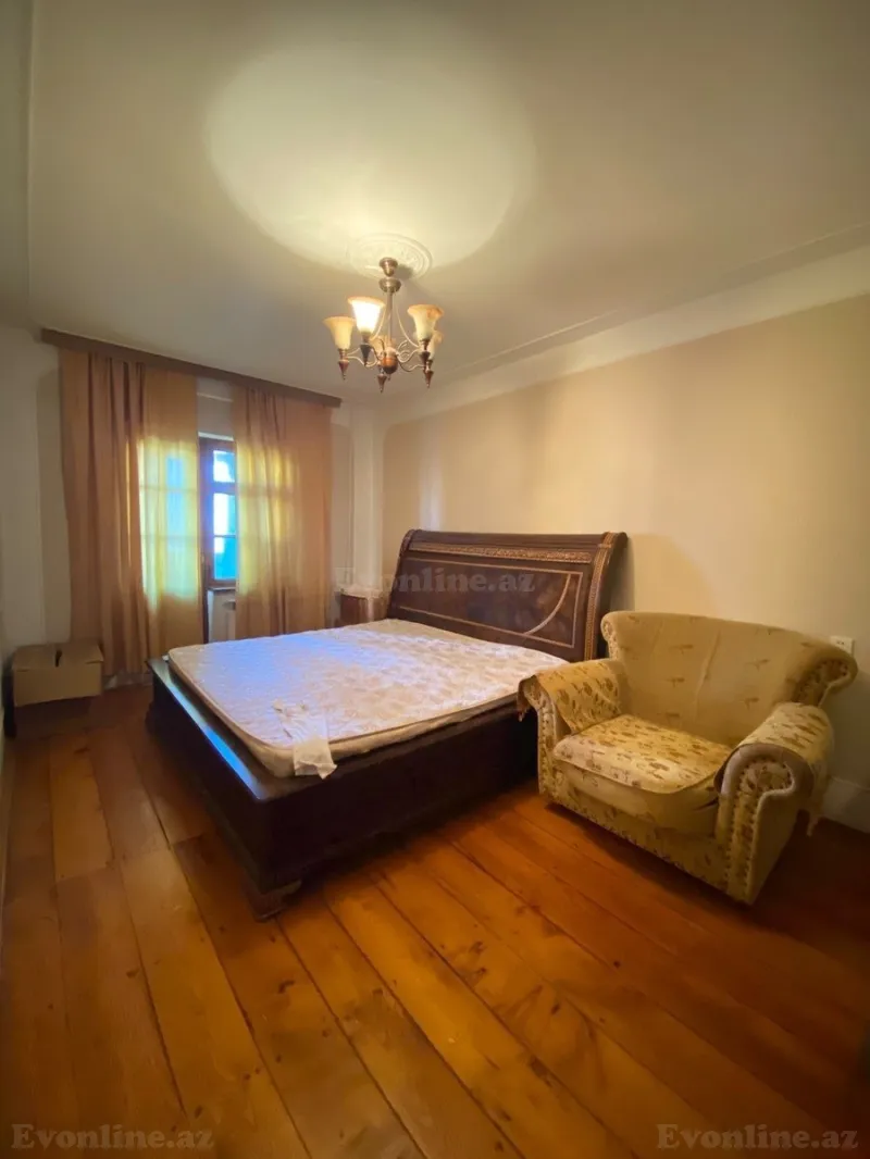 Satılır 4 otaqlı Mənzil Köhnə tikili 100 m² Xətai r. - şəkil 9