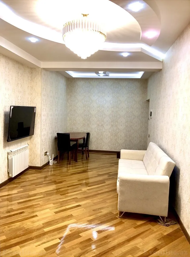 Satılır 3 otaqlı Mənzil Yeni tikili 103 m² Memar Əcəmi m. - şəkil 3