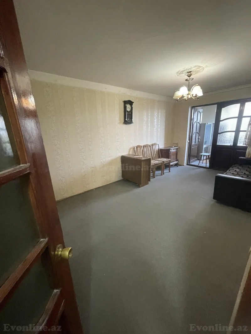 Satılır 1 otaqlı Mənzil Köhnə tikili 29 m² Neftçilər m.
