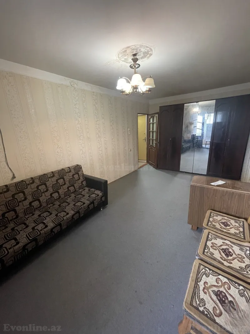 Satılır 1 otaqlı Mənzil Köhnə tikili 29 m² Neftçilər m. - şəkil 2