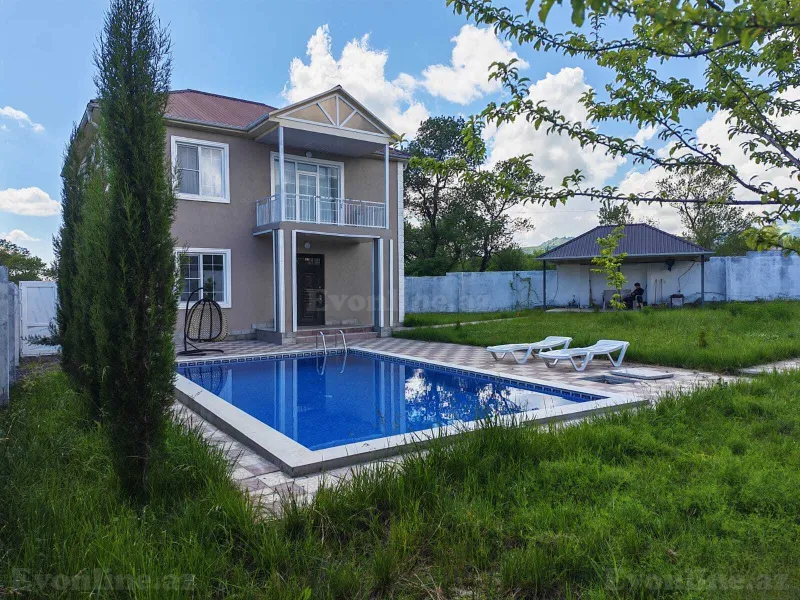 Kirayə verilir 4 otaqlı Həyət evi 160 m² Qəbələ