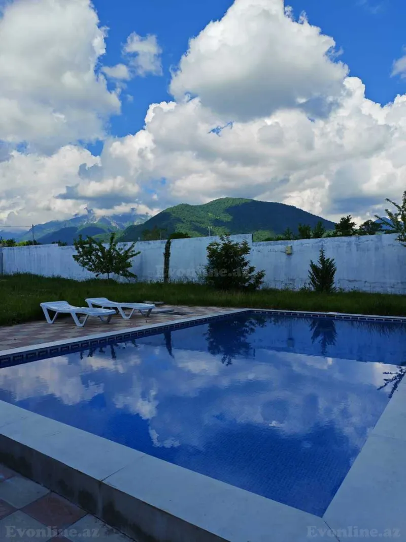 Kirayə verilir 4 otaqlı Həyət evi 160 m² Qəbələ - şəkil 2