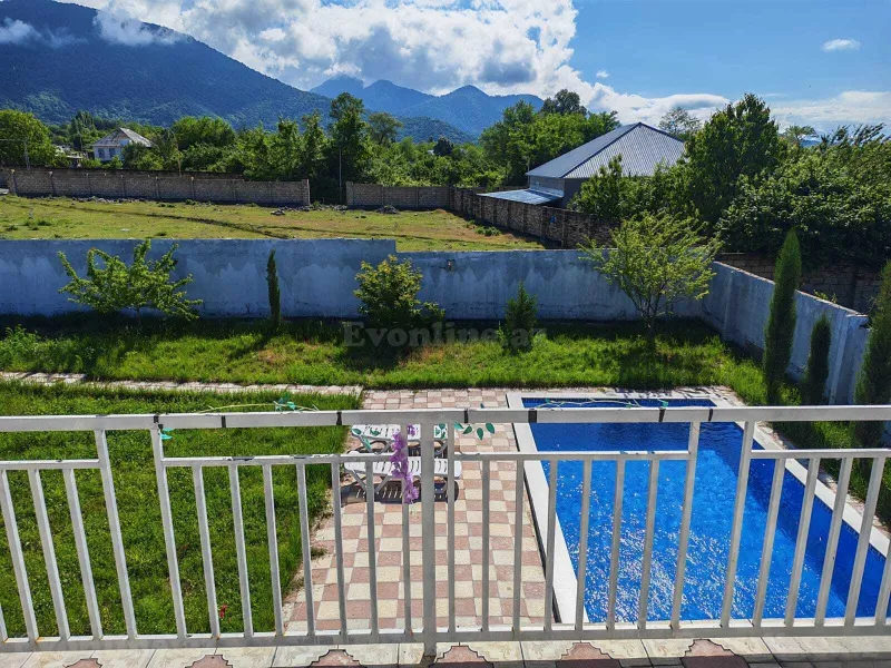 Kirayə verilir 4 otaqlı Həyət evi 160 m² Qəbələ - şəkil 3