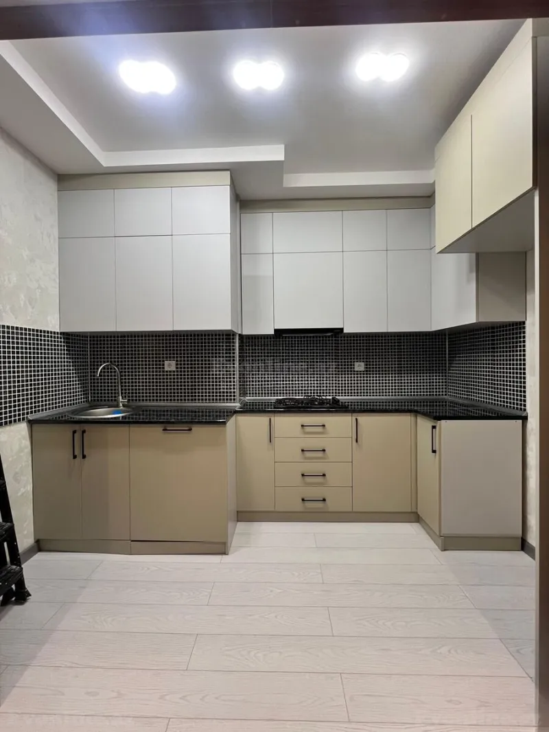 Satılır 2 otaqlı Mənzil Yeni tikili 68 m² Həzi Aslanov m. - şəkil 5
