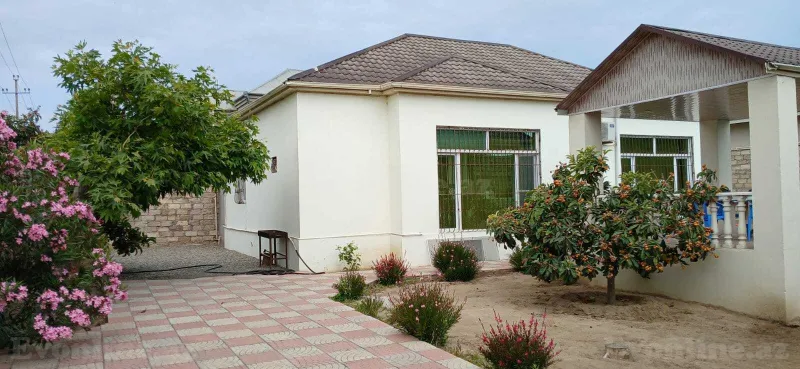 Kirayə verilir 4 otaqlı Həyət evi 150 m² Bilgəh