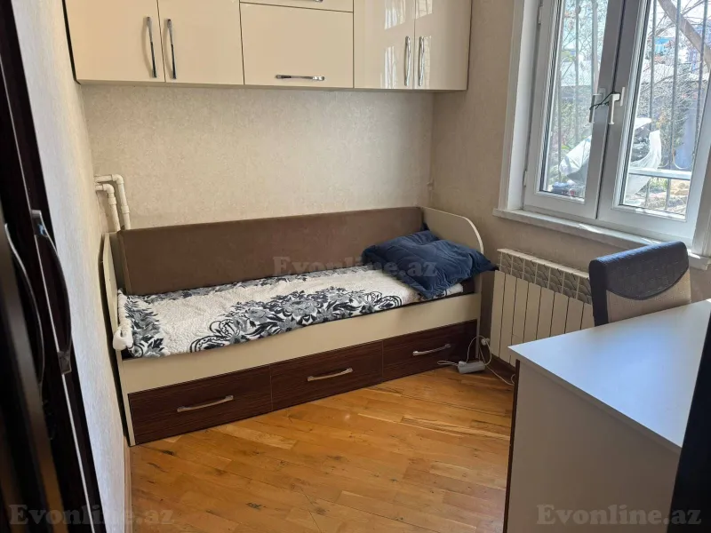 Kirayə verilir 3 otaqlı Mənzil Köhnə tikili 47 m² Memar Əcəmi m. - şəkil 5