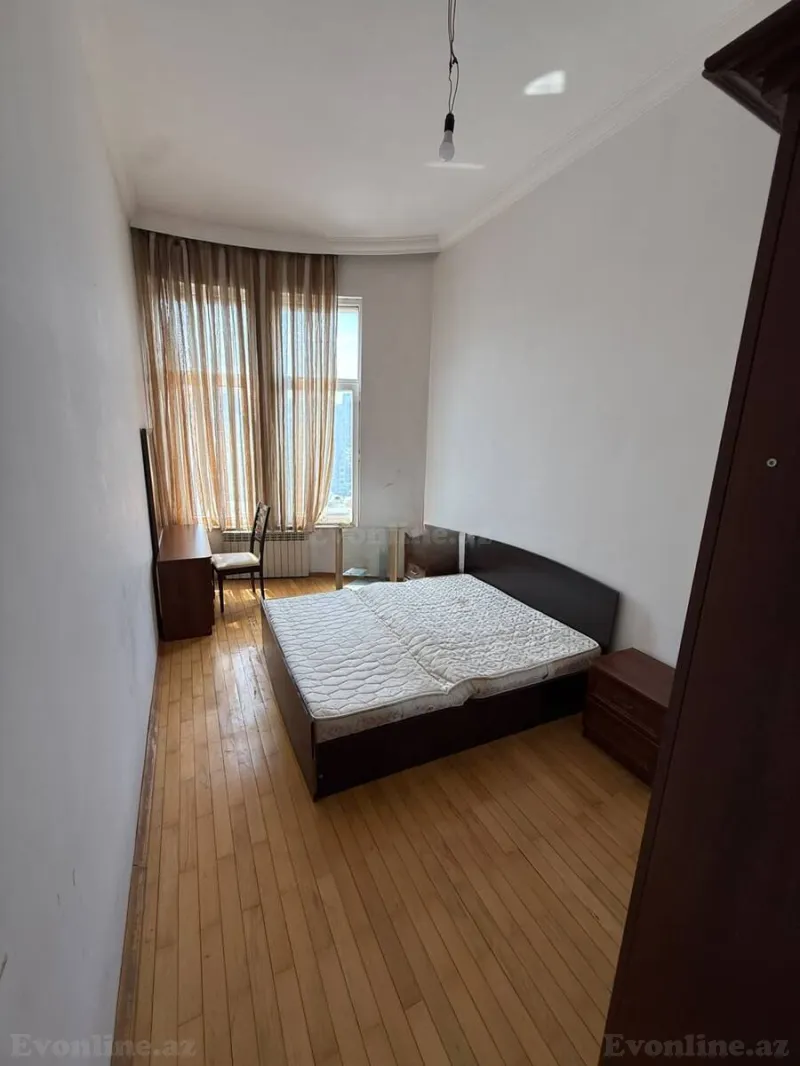 Satılır 4 otaqlı Mənzil Yeni tikili 120 m² Nizami m. - şəkil 6