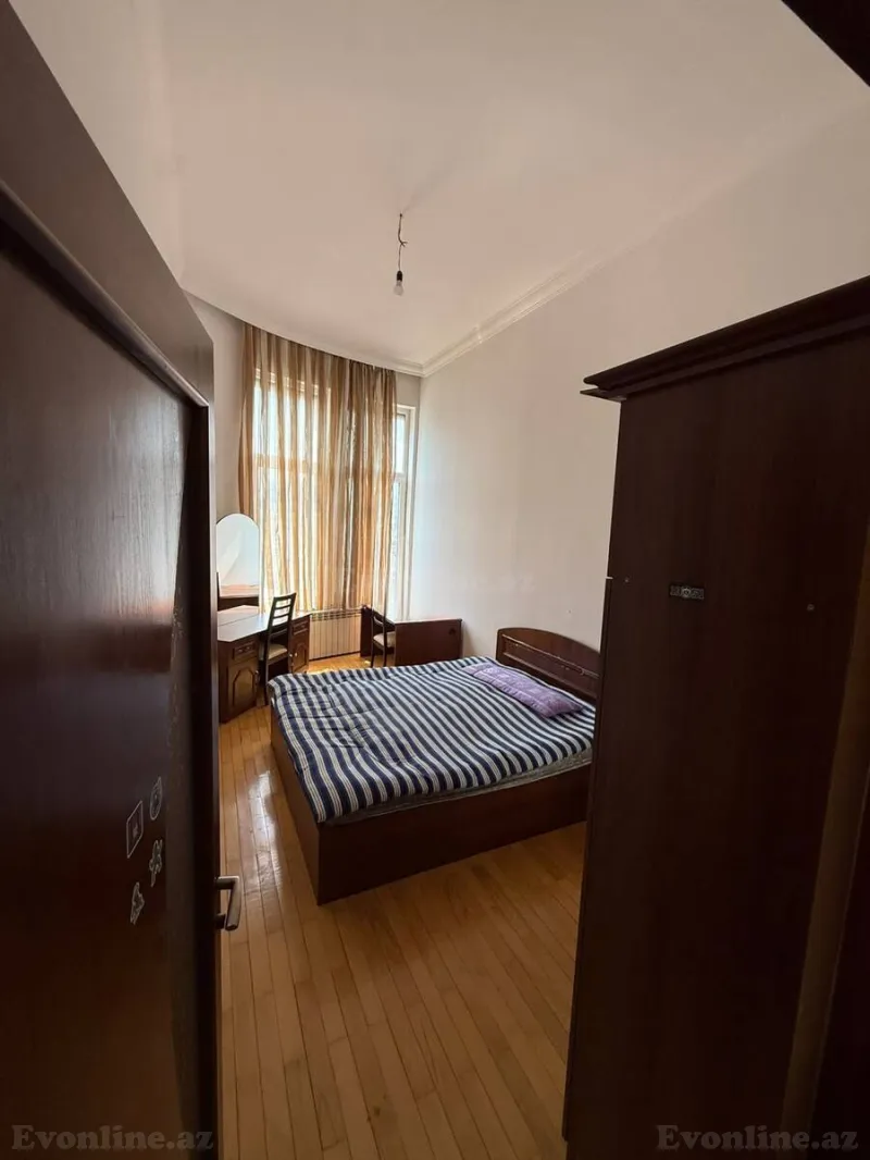 Satılır 4 otaqlı Mənzil Yeni tikili 120 m² Nizami m. - şəkil 9