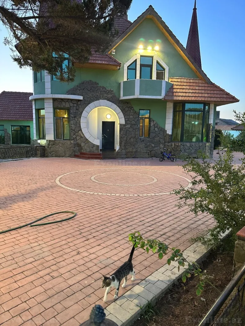 Kirayə verilir 9 otaqlı Həyət evi 800 m² Novxanı - şəkil 3