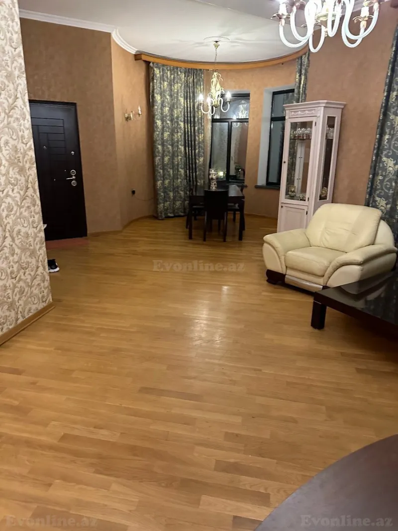 Kirayə verilir 9 otaqlı Həyət evi 800 m² Novxanı - şəkil 7