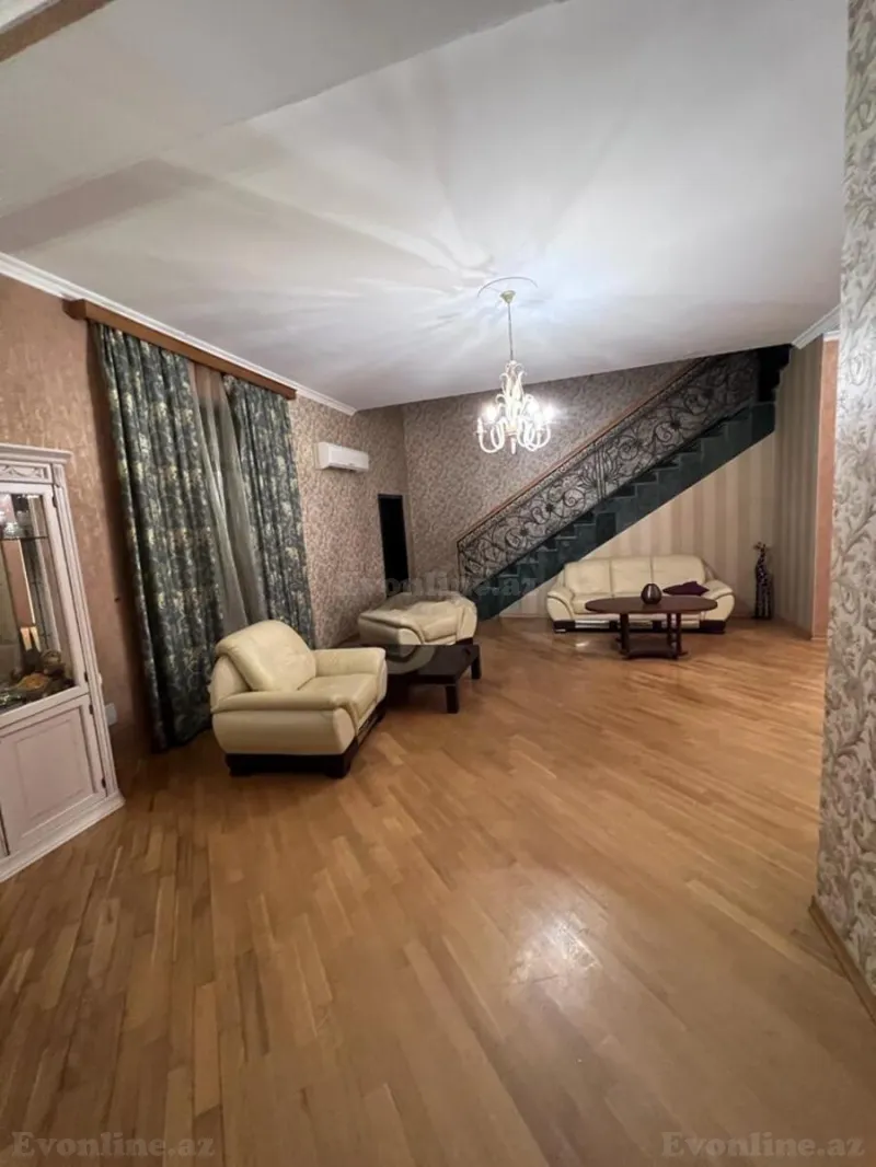 Kirayə verilir 9 otaqlı Həyət evi 800 m² Novxanı - şəkil 8