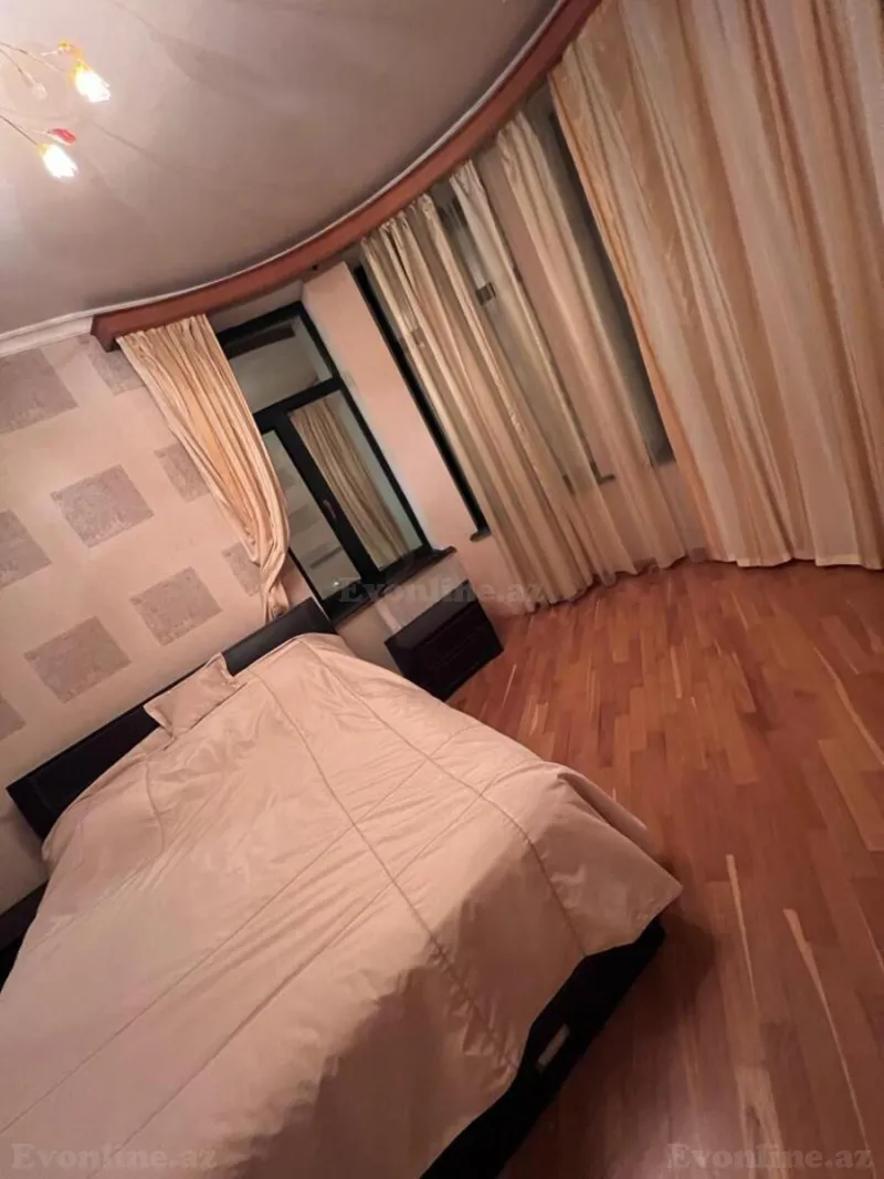 Kirayə verilir 9 otaqlı Həyət evi 800 m² Novxanı - şəkil 13
