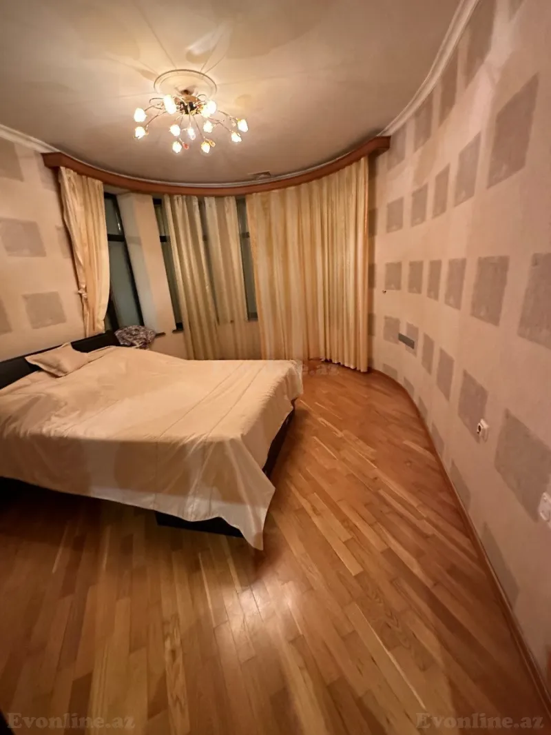 Kirayə verilir 9 otaqlı Həyət evi 800 m² Novxanı - şəkil 14