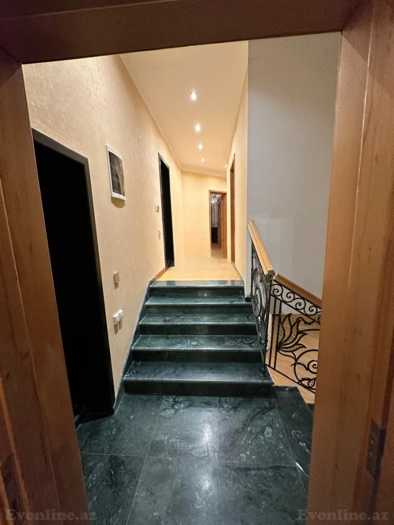 Kirayə verilir 9 otaqlı Həyət evi 800 m² Novxanı - şəkil 21