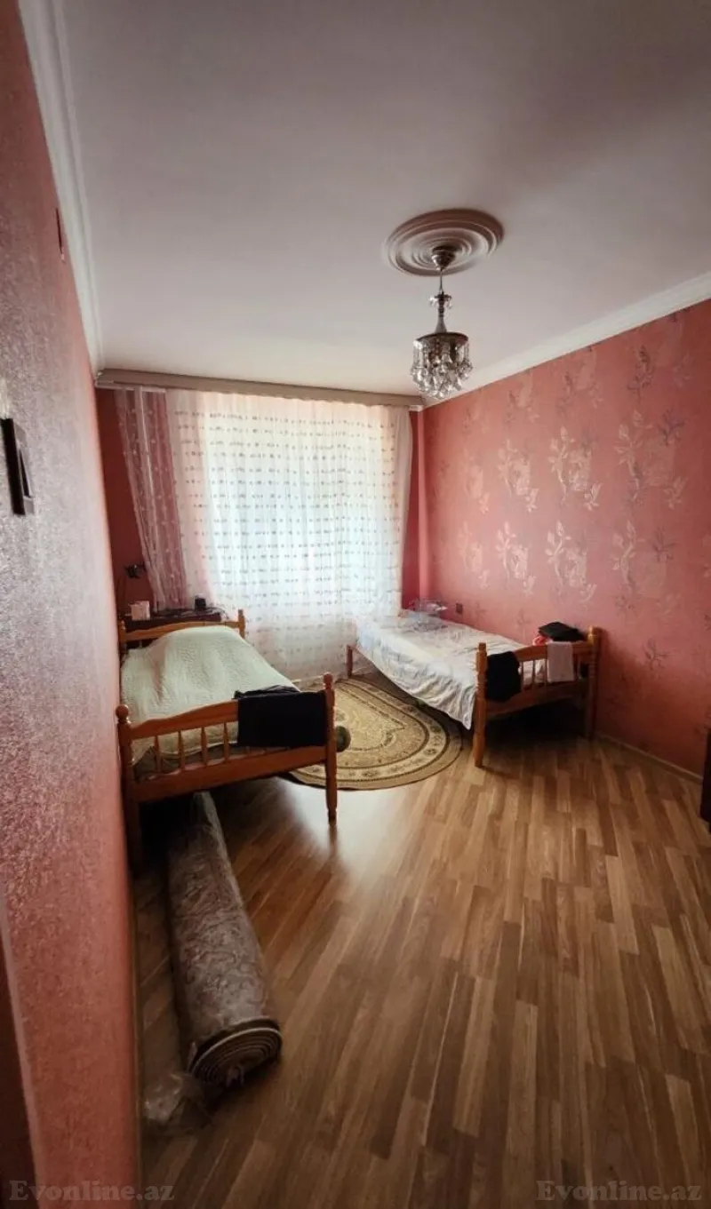 Satılır 3 otaqlı Mənzil Köhnə tikili 80 m² 8-ci mikrorayon - şəkil 9
