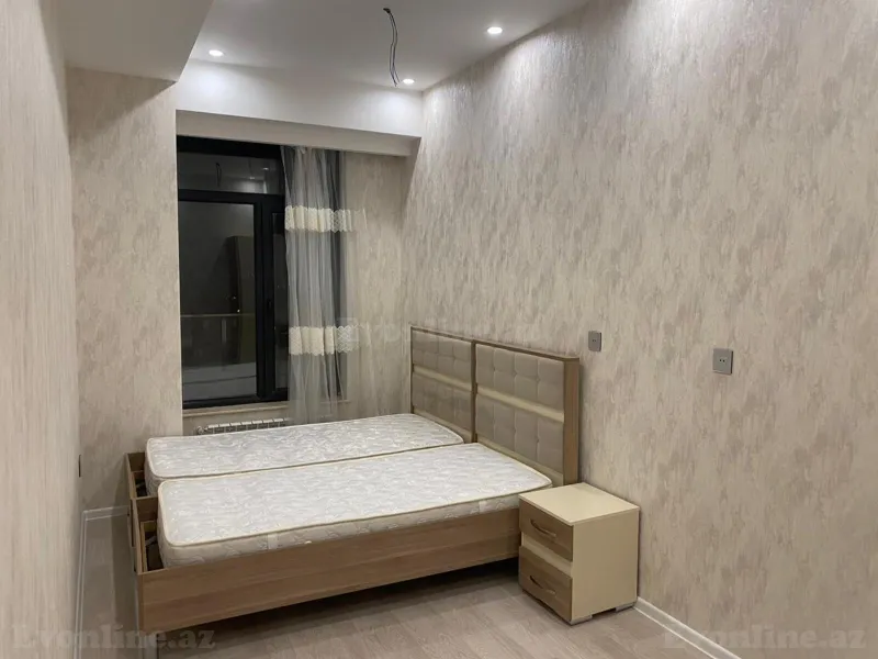 Kirayə verilir 3 otaqlı Mənzil Yeni tikili 80 m² Memar Əcəmi m. - şəkil 4