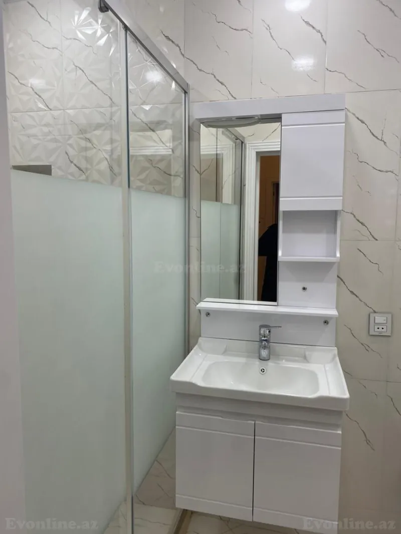 Kirayə verilir 3 otaqlı Mənzil Yeni tikili 80 m² Memar Əcəmi m. - şəkil 7