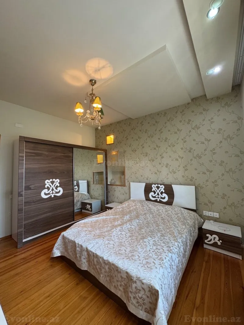 Satılır 5 otaqlı Həyət evi 345 m² Səbail r. - şəkil 13