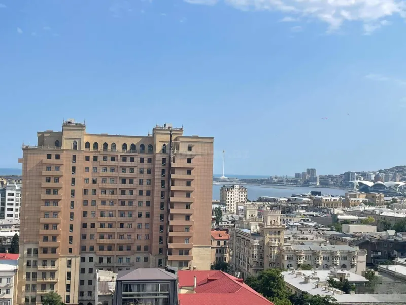 Satılır 4 otaqlı Mənzil Yeni tikili 230 m² Sahil m. - şəkil 6