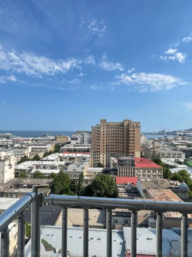 Satılır 4 otaqlı Mənzil Yeni tikili 230 m² Sahil m. - şəkil 7