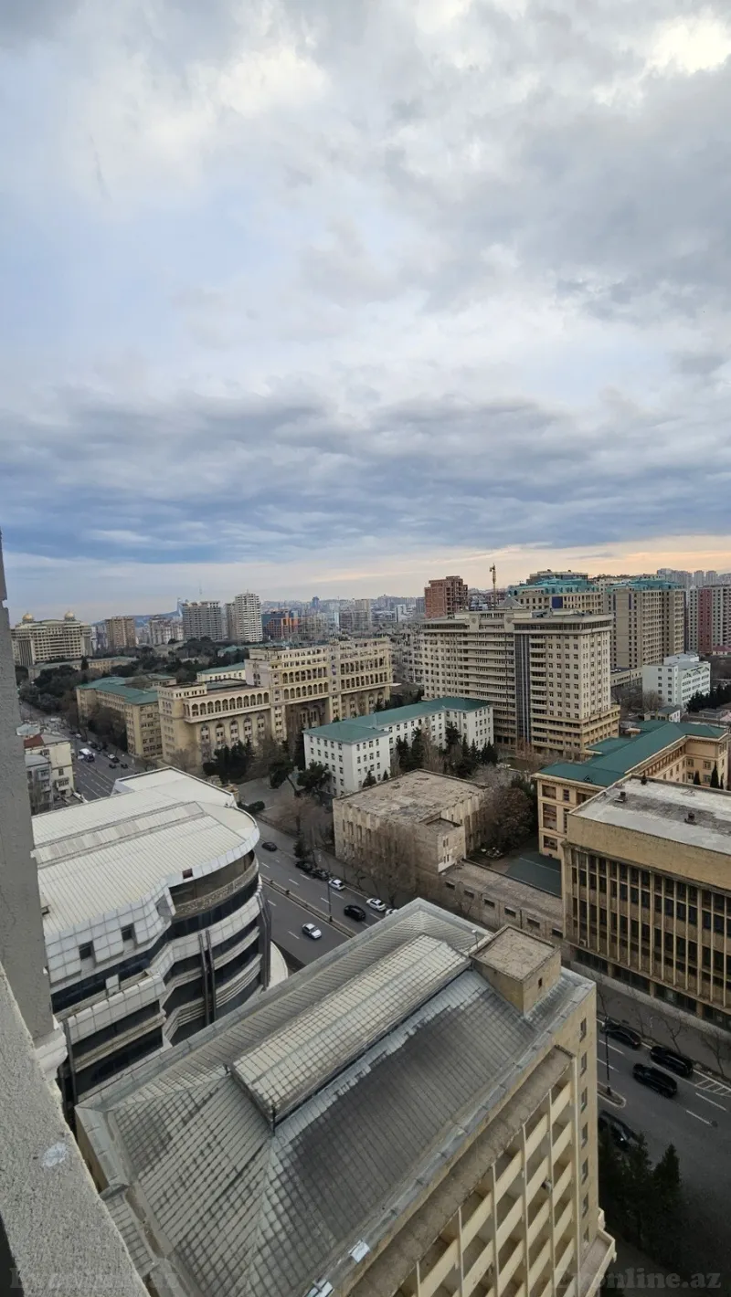 Satılır 2 otaqlı Mənzil Yeni tikili 70 m² Nəsimi r. - şəkil 15