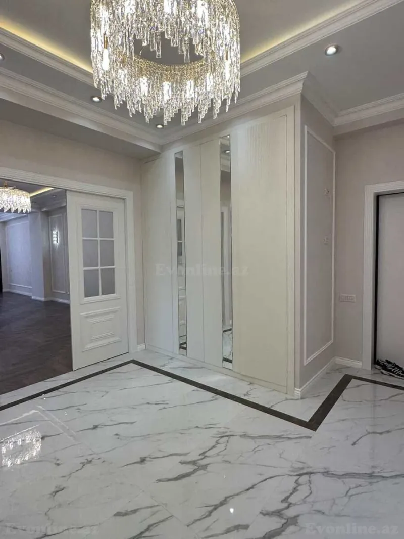 Satılır 4 otaqlı Mənzil Yeni tikili 160 m² Xətai r. - şəkil 6