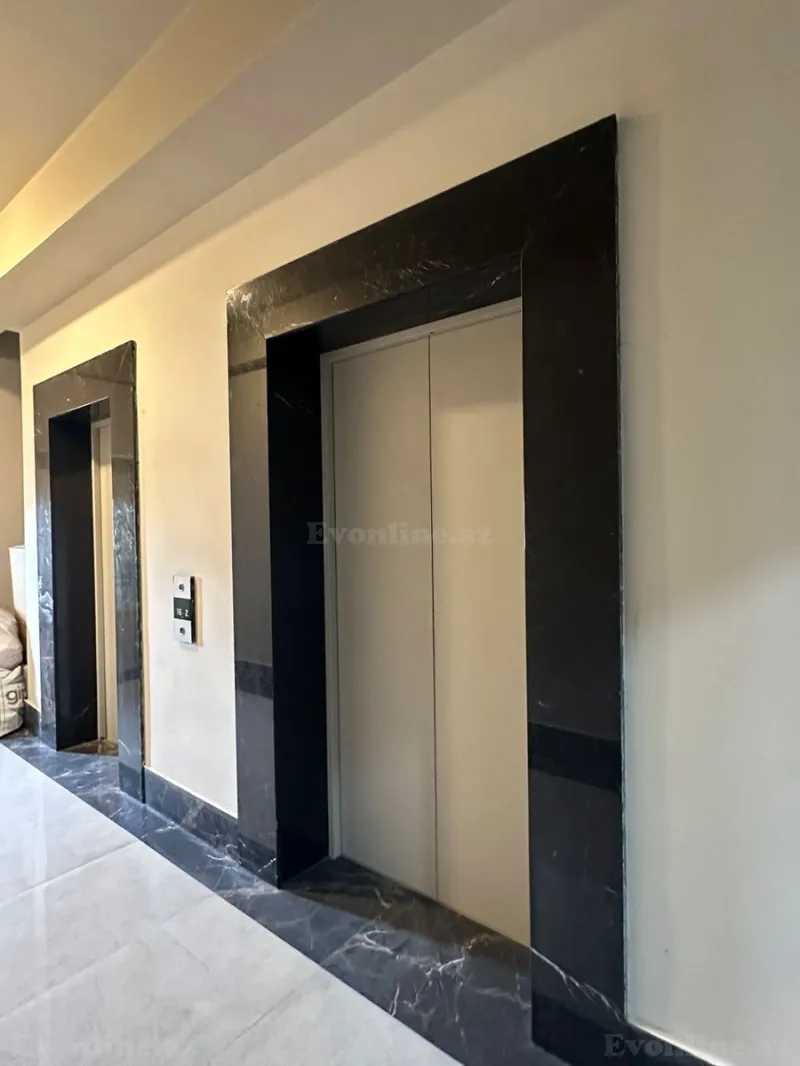 Satılır 4 otaqlı Mənzil Yeni tikili 160 m² Xətai r. - şəkil 17