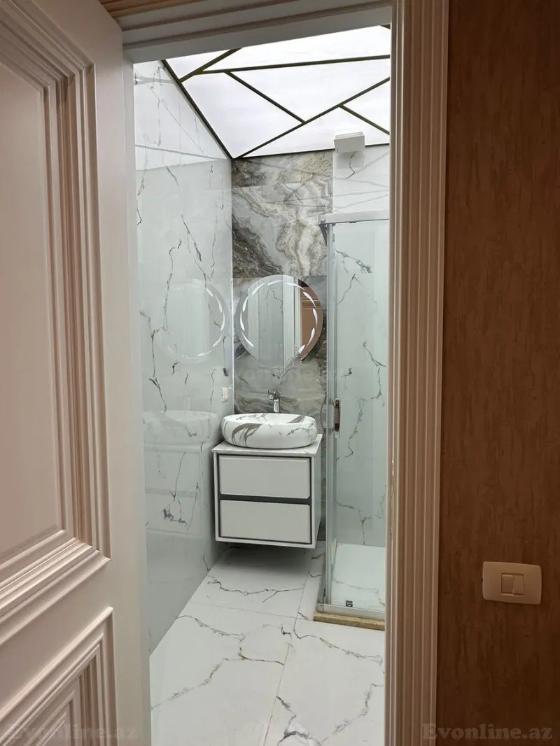 Satılır 4 otaqlı Mənzil Yeni tikili 160 m² Xətai r. - şəkil 28