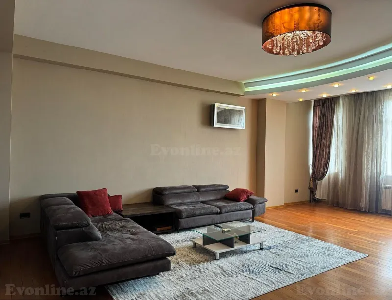 Satılır 4 otaqlı Mənzil Yeni tikili 185 m² Xətai r. - şəkil 2