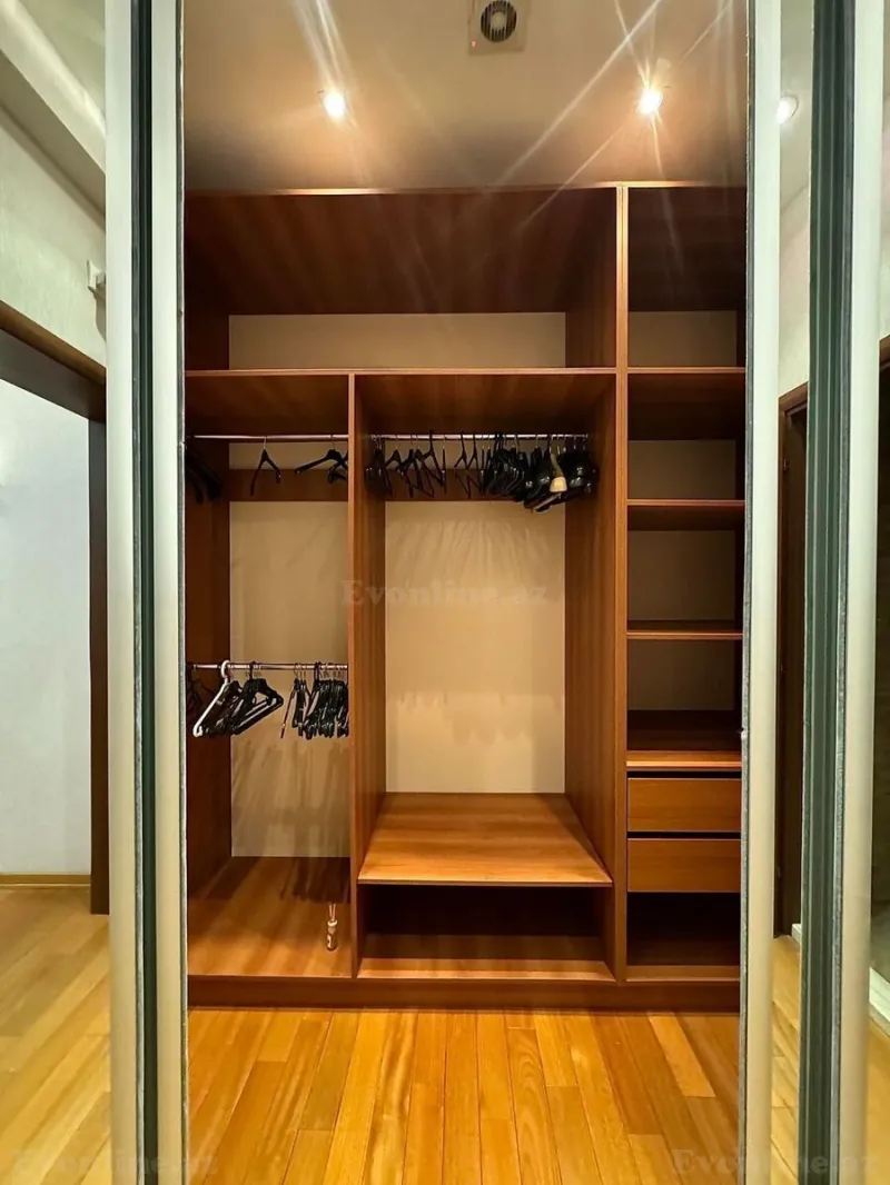 Satılır 4 otaqlı Mənzil Yeni tikili 185 m² Xətai r. - şəkil 9