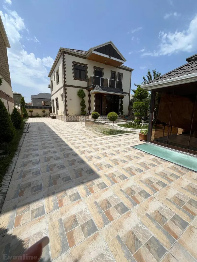 6 otaqlı Həyət evi 200 m² Zabrat Satılır