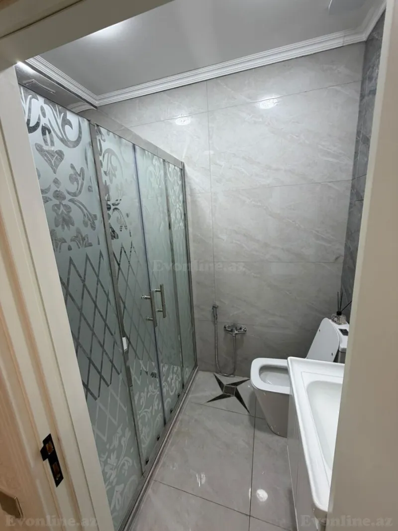 Kirayə verilir 2 otaqlı Mənzil Yeni tikili 65 m² İnşaatçılar m. - şəkil 12