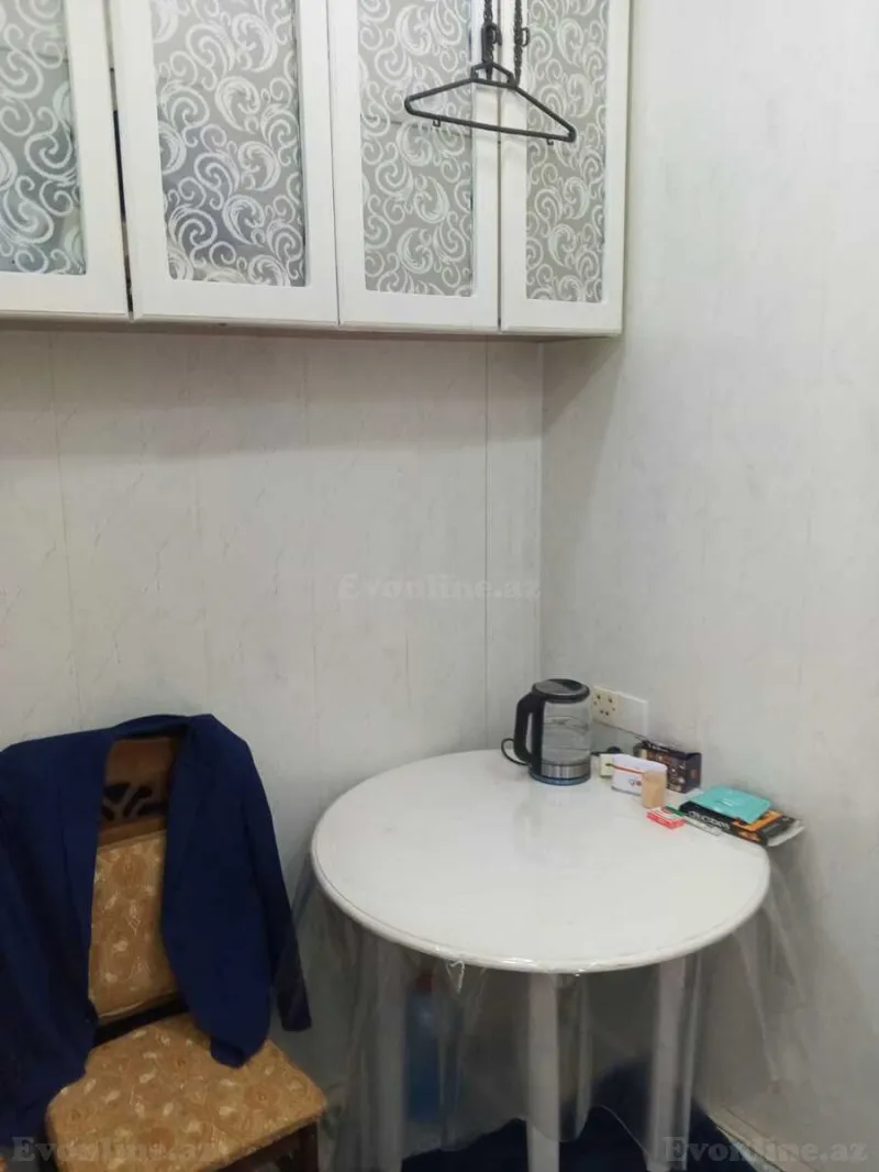 Kirayə verilir 1 otaqlı Mənzil Köhnə tikili 15 m² Nizami m. - şəkil 3