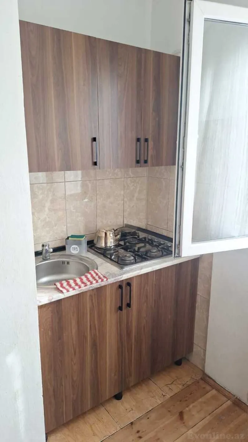 Kirayə verilir 2 otaqlı Mənzil Köhnə tikili 60 m² Həzi Aslanov m. - şəkil 11