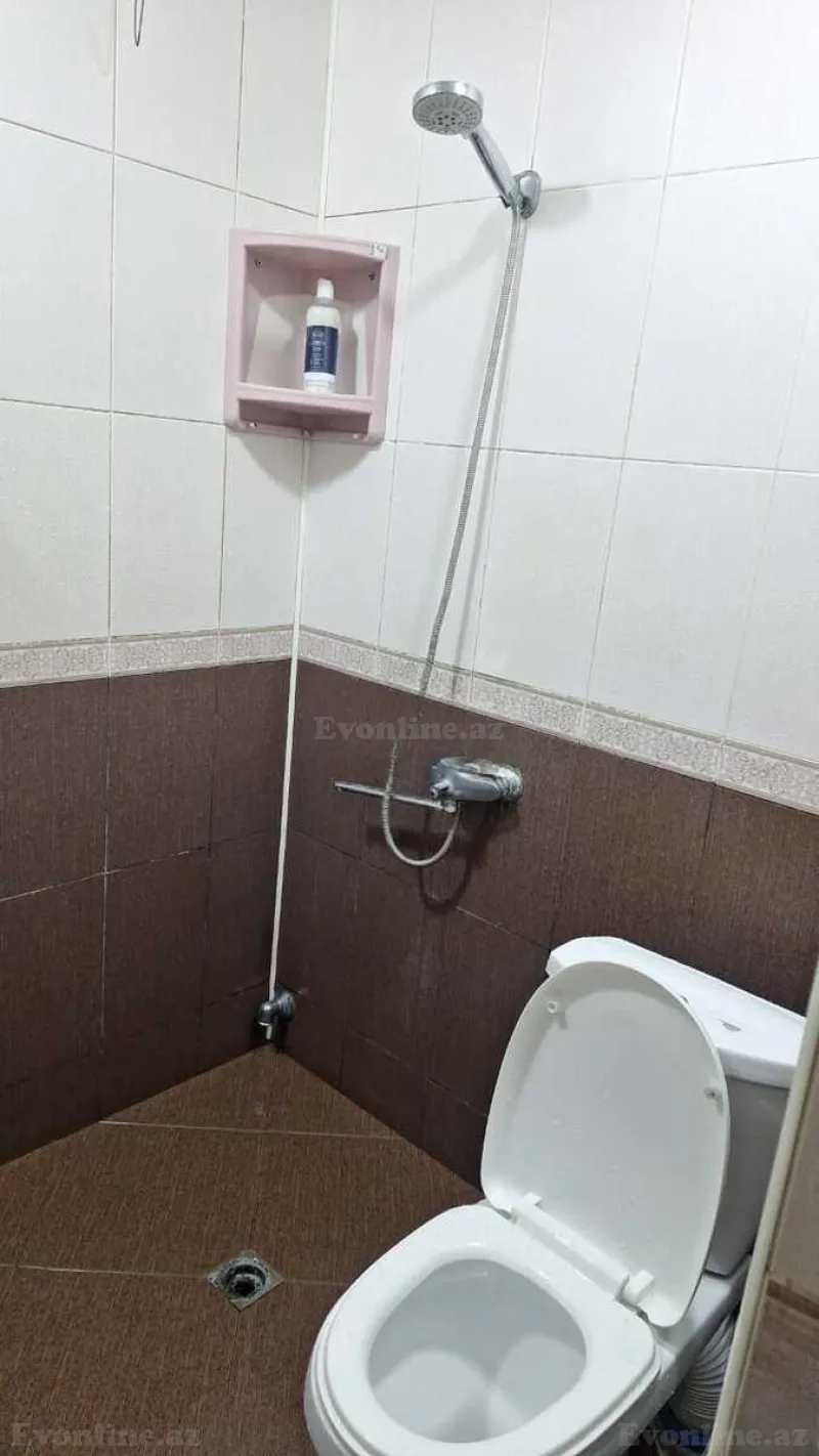 Kirayə verilir 2 otaqlı Mənzil Köhnə tikili 60 m² Həzi Aslanov m. - şəkil 13