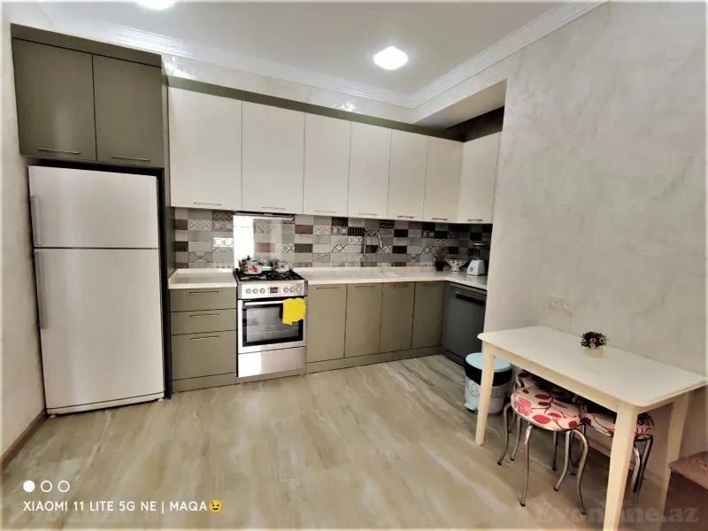 Kirayə verilir 2 otaqlı Mənzil Yeni tikili 103 m² 28 May m. - şəkil 12