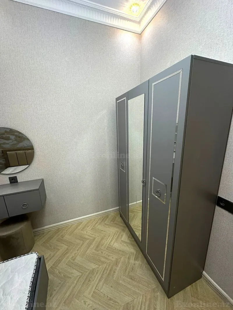 Satılır 3 otaqlı Mənzil Yeni tikili 136 m² 8 Noyabr m. - şəkil 14