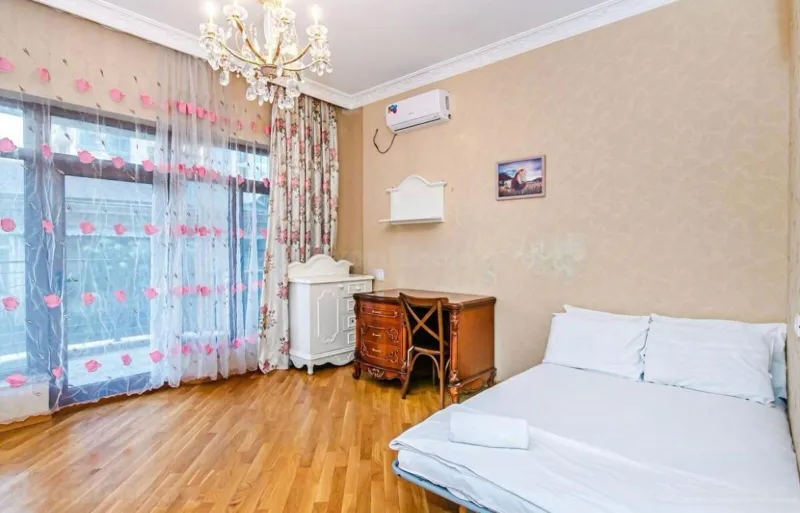 Kirayə verilir 3 otaqlı Mənzil Yeni tikili 155 m² Nəsimi r. - şəkil 11