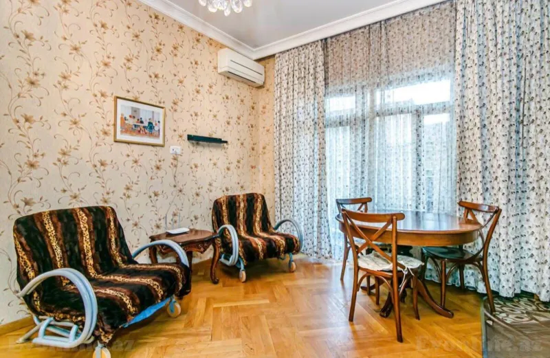 Kirayə verilir 3 otaqlı Mənzil Yeni tikili 155 m² Nəsimi r. - şəkil 18