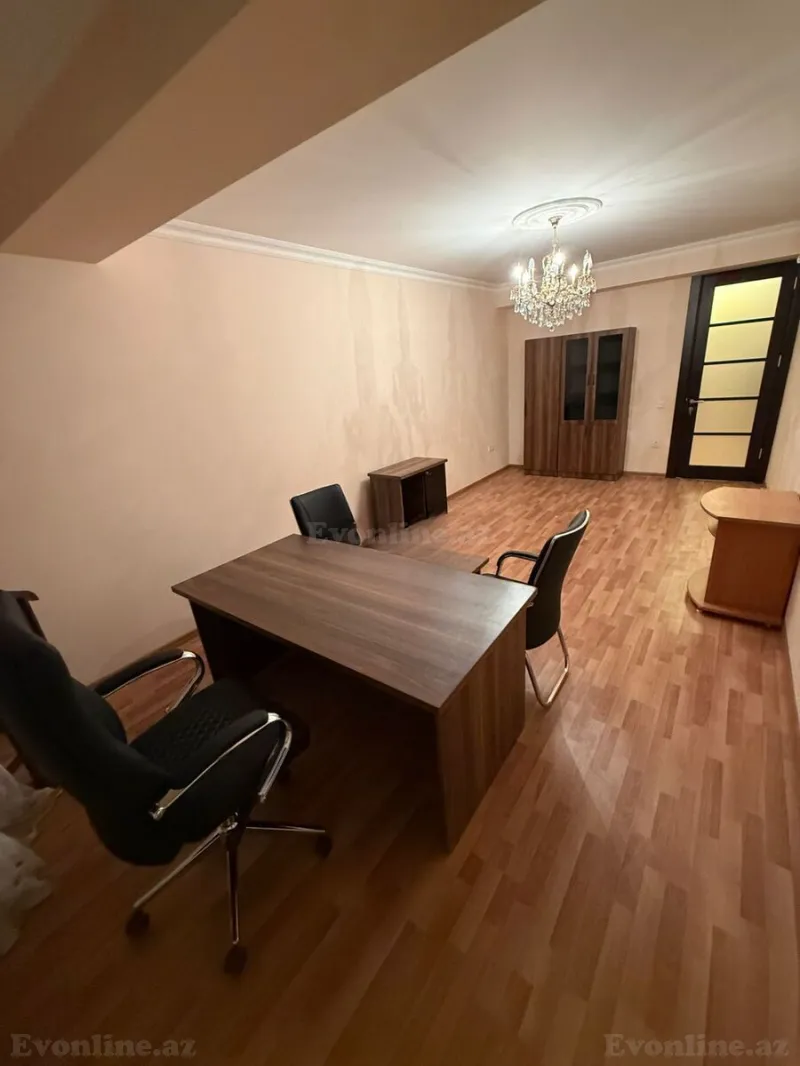 Kirayə verilir Ofis 110 m² Səbail r. - şəkil 2