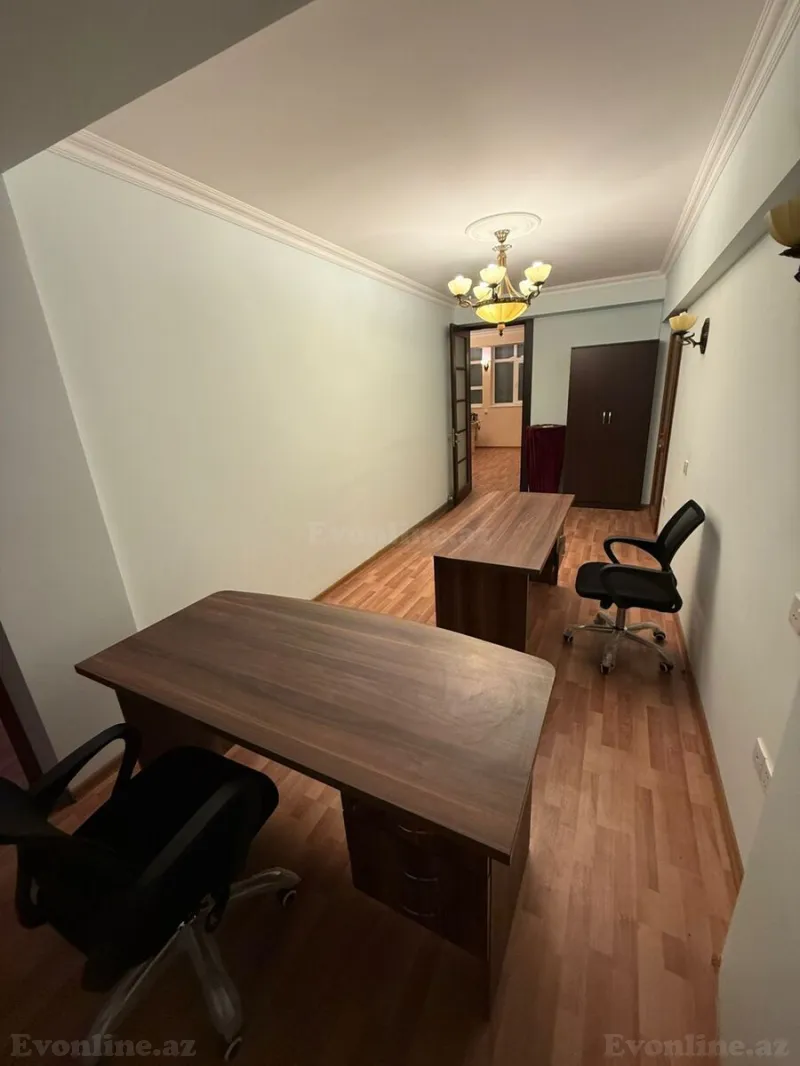 Kirayə verilir Ofis 110 m² Səbail r. - şəkil 7