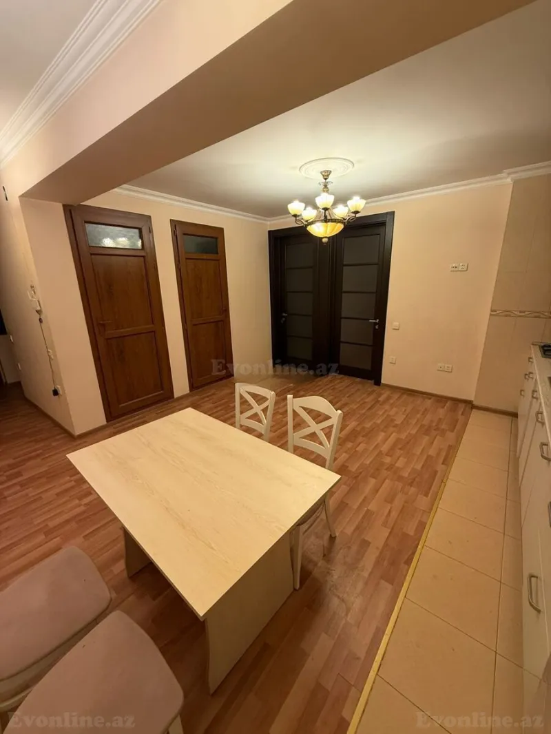Kirayə verilir Ofis 110 m² Səbail r. - şəkil 8