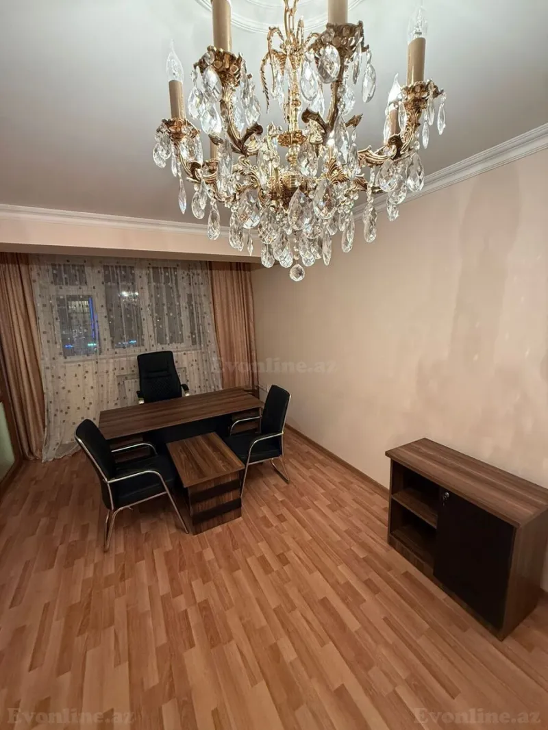 Kirayə verilir Ofis 110 m² Səbail r. - şəkil 9